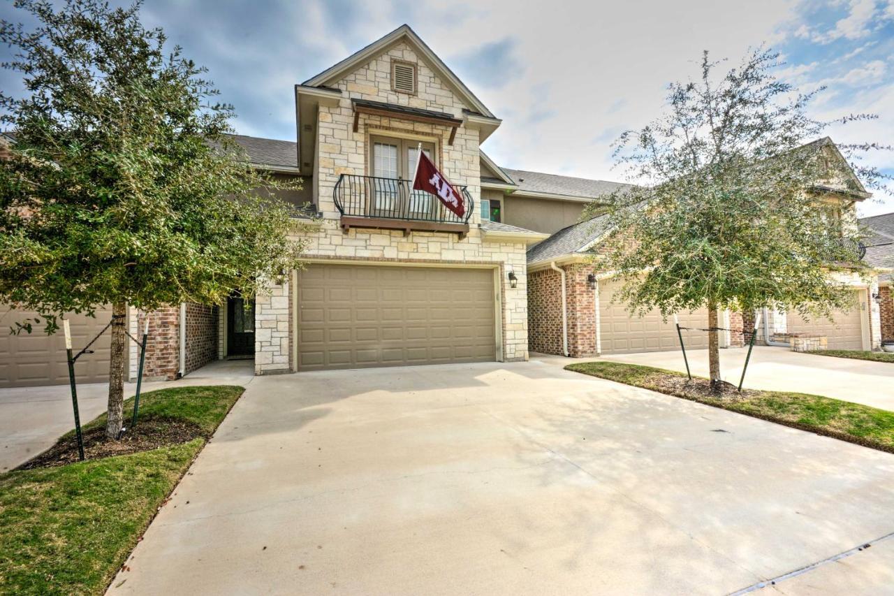 Вилла College Station Townhouse With Private Patio Экстерьер фото